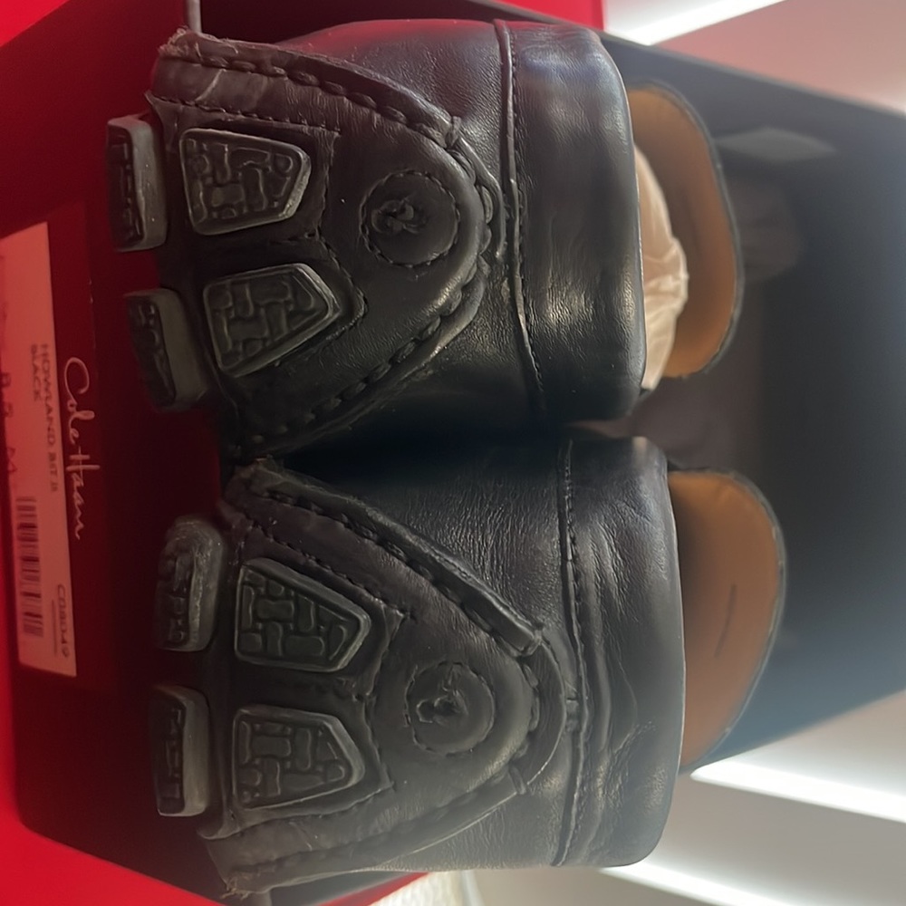 Good condition mens Cole Haan used shoe black leather loafer - Picture 5 of 7